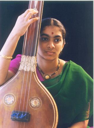 05tvf_sumitra_281370e
