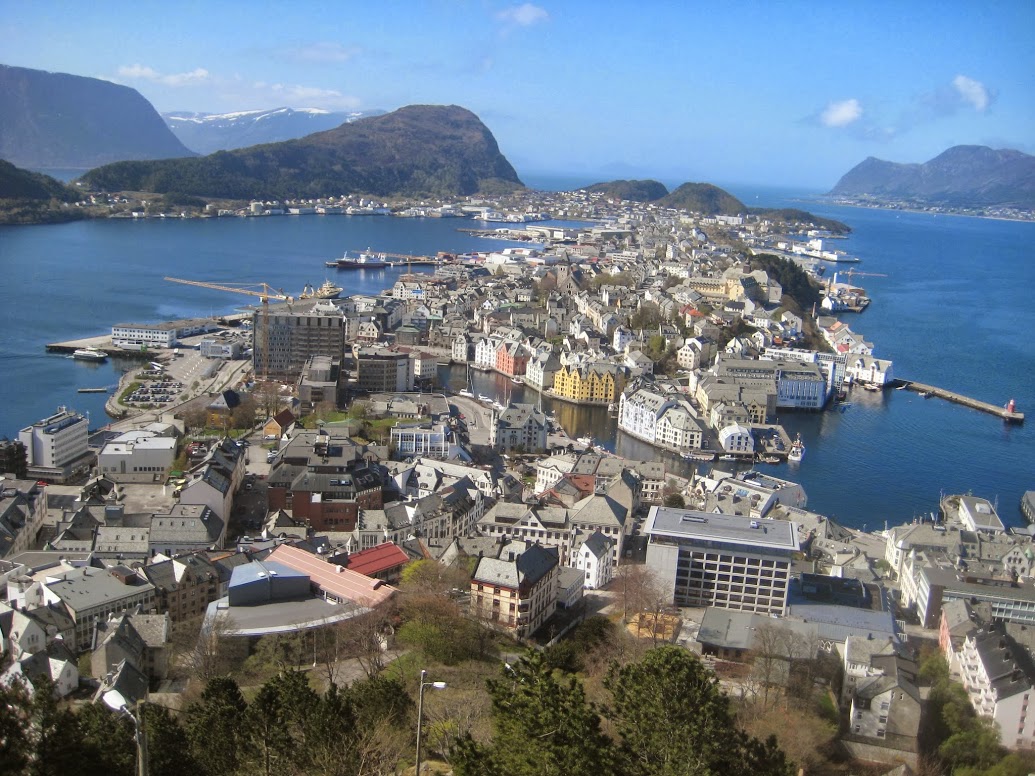 norway-alesund.jpg